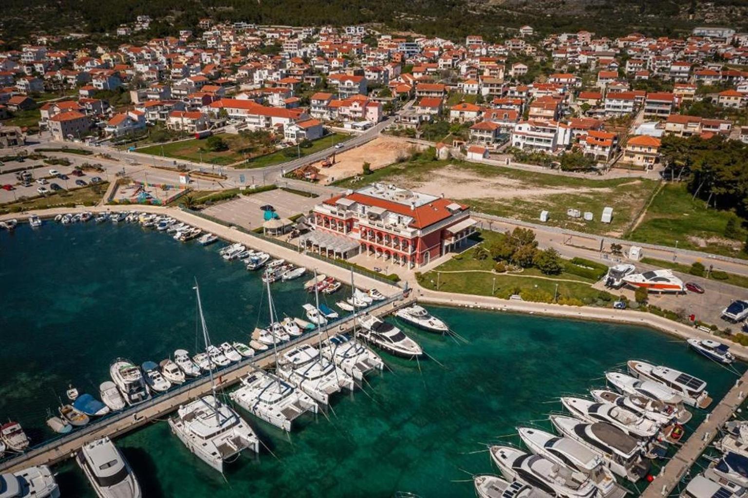 Villa Arcadium Tribalj Eksteriør bilde